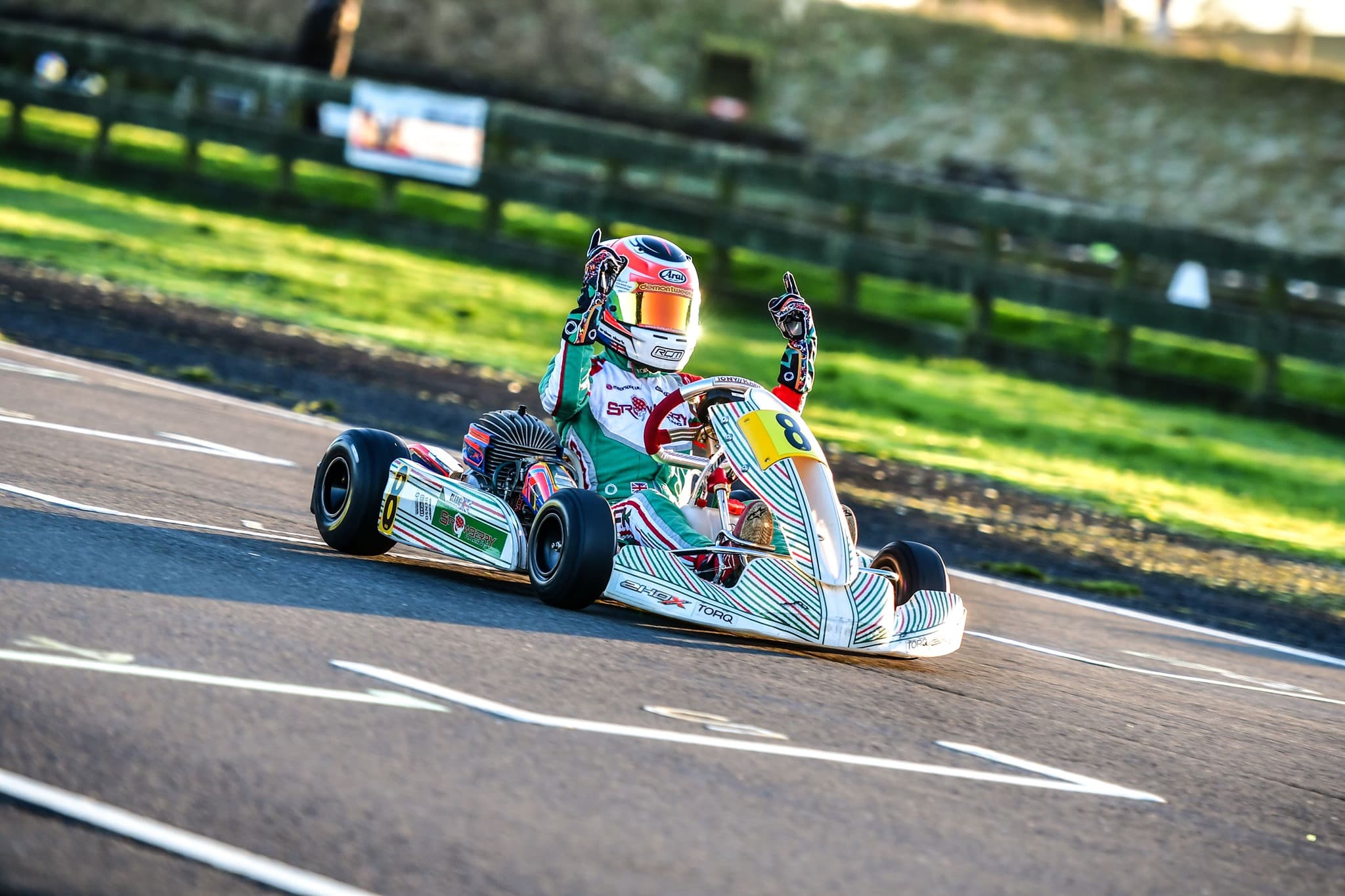 Kartcraft kart suit customer example 06.