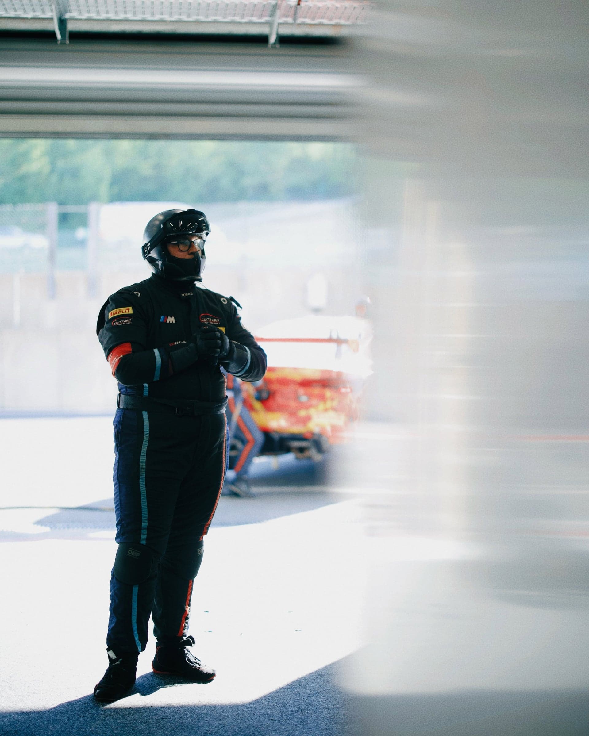 Mechanic wear customer example 10.